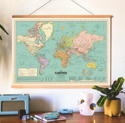 Kit affiche Carte du monde actuel style vintage en Français 70 cm x 50 cm avec porte affiche aimanté - PAPPUS EDITIONS