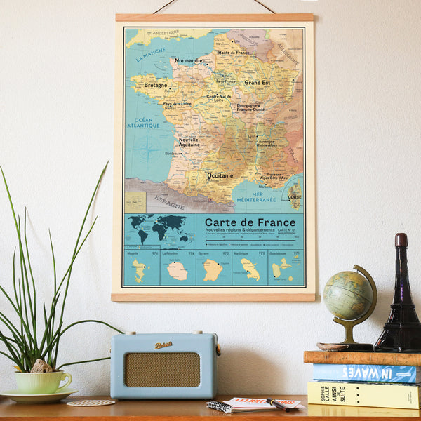 Ensemble Affiche Carte France Vintage - Nouvelles régions avec porte-affiche aimanté